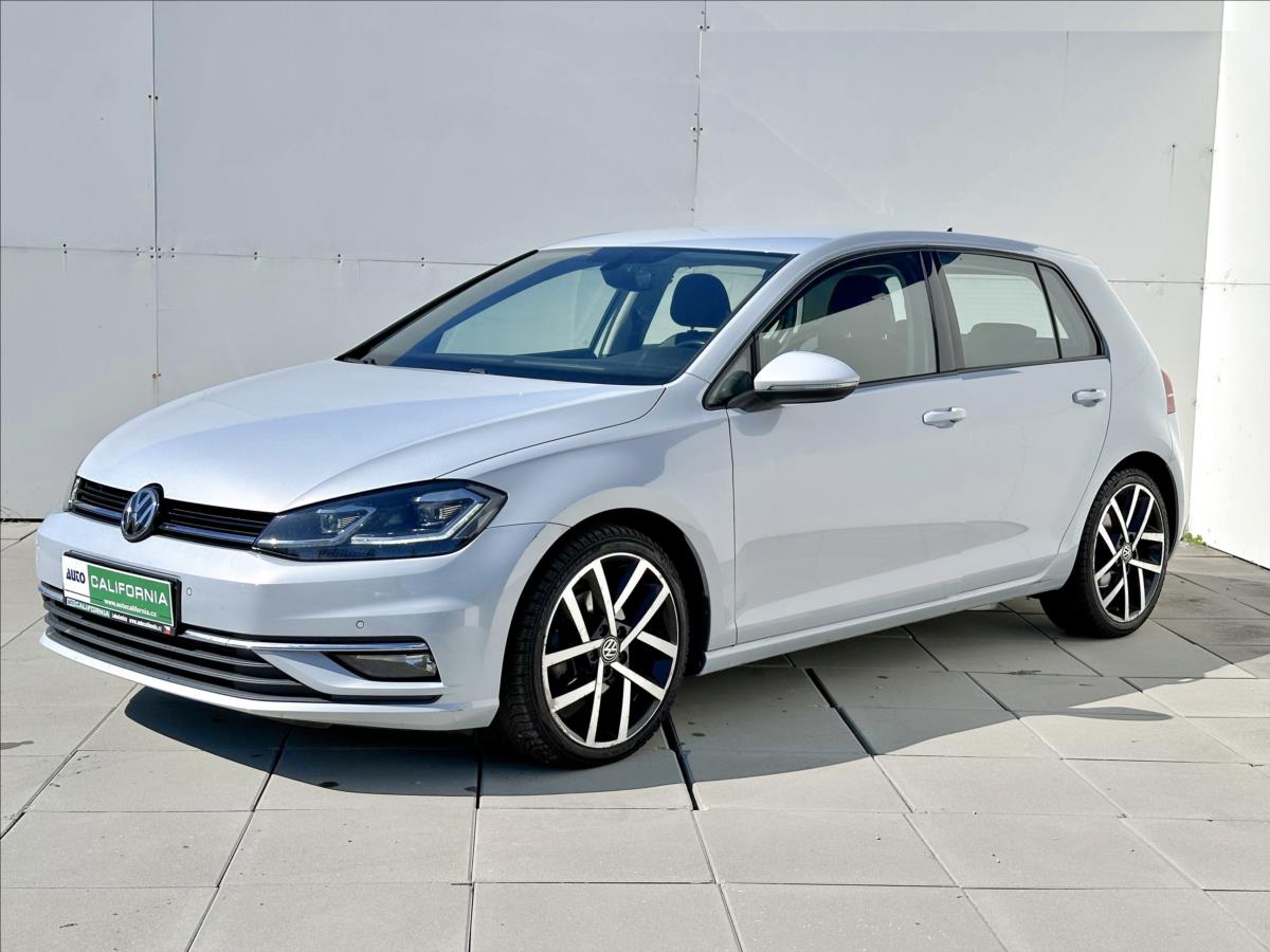 Volkswagen Golf 2,0 TDi DSG NAVI LED ZÁRUKA